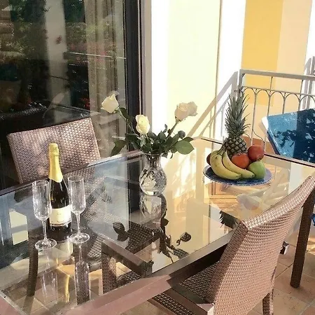 Casa Ella Apartment