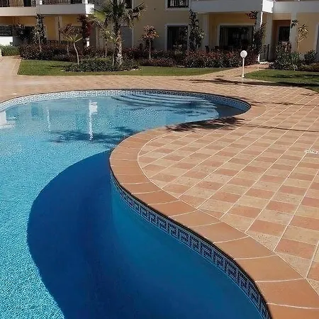 Casa Ella * ラゴス