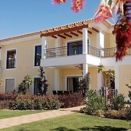 Casa Ella アパート *