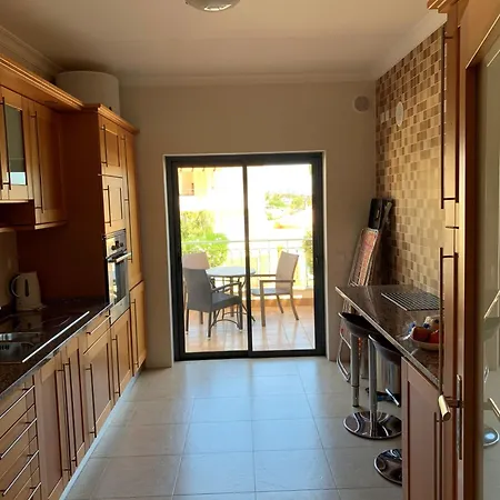 Casa Ella * ラゴス