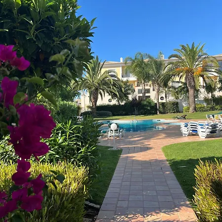 Casa Ella * 라고스